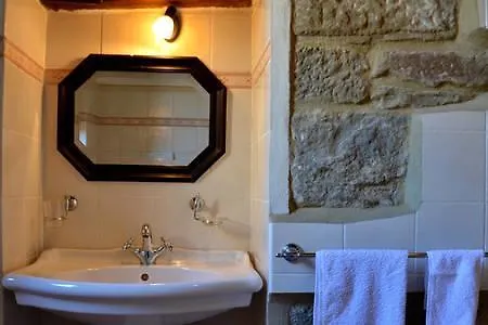 Borgo Dei Cavalieri Фермерский дом